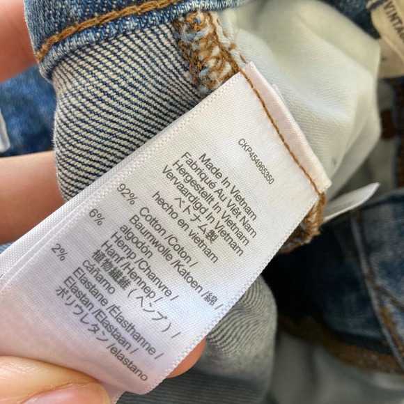 Madewell The Perfect Vintage Crop Jean in Sandford Wash: - Picture 15 of 15